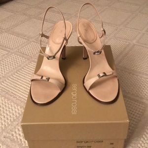 Sergio Rossi Size 36 Beige Leather Strappy Sandals